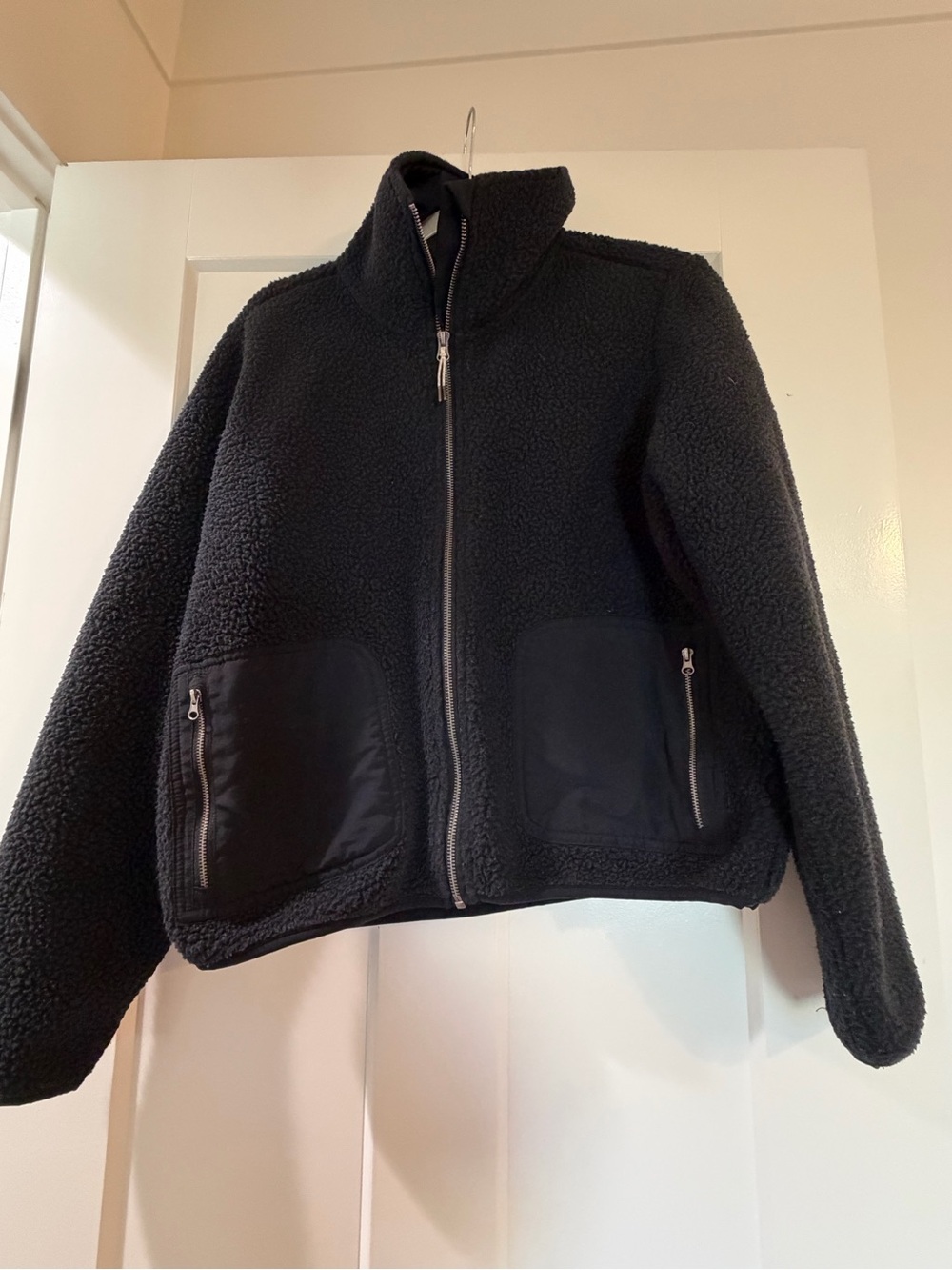 Vuori Black Sherpa Zip Jacket